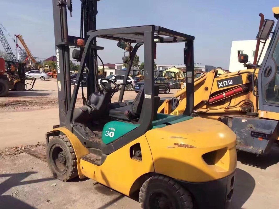 3 Tonne Second Hand Forklifts Komatsu FD30T-16 2007 Year More Units Available